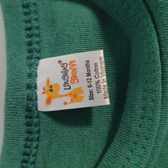 NEW! Onesie - Roughriders Saskatchewan ( 5434) - Picture 3 of 7